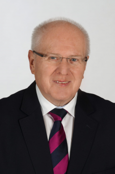 Profilbild von Herr Kreisbeigeordneter Hans Benner