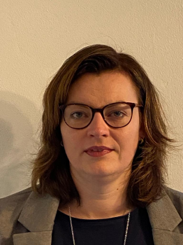 Profilbild von Frau Wiebke Dippel-Kniest