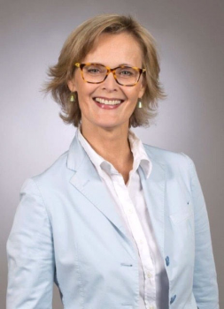 Frau Corinna Bosch Frau Corinna Bosch